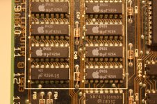 Mac 128k - RAM repair.jpg