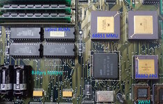 Fully-upgraded-Macintosh-II-chips.jpg